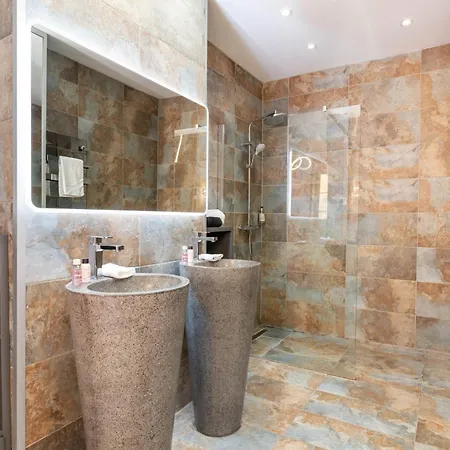 Apartament Le Xvi De La Rose Lyon