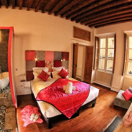 Apartment Le Xvi De La Rose